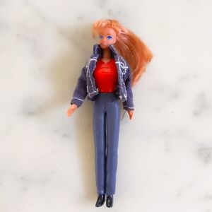 NWOT. Vintage 1998 Mattel Jean Jacket Barbie Collectible McDonalds HappyMealToy.